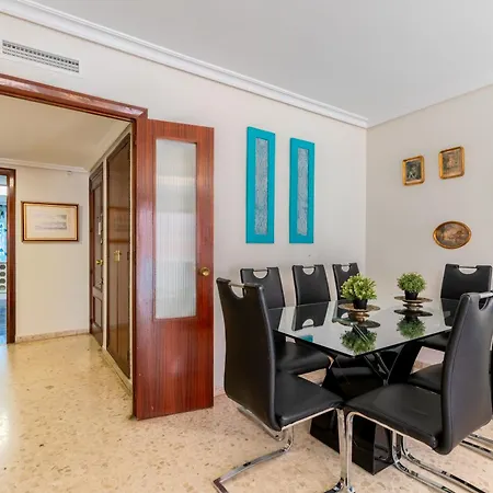 Apartament Holi-rent Pajaritos *