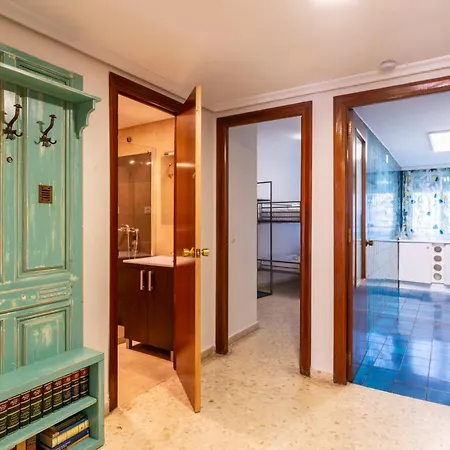 Holi-rent Pajaritos Apartamento Sevilla