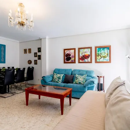 Holi-rent Pajaritos Apartamento *