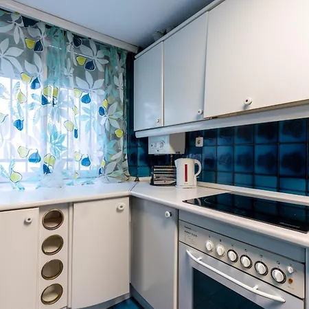 Holi-rent Pajaritos Apartamento *